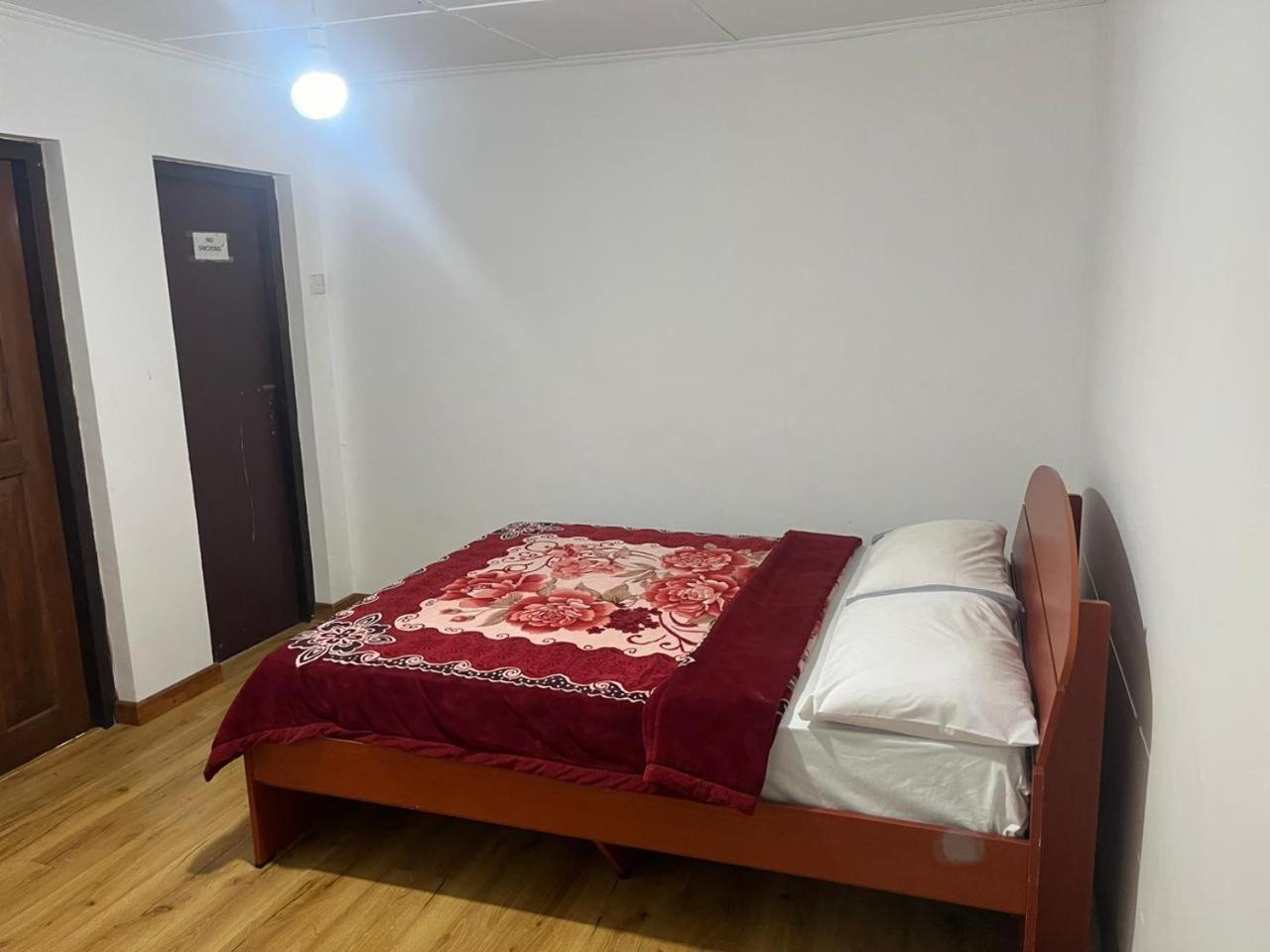 Selis Manor Apartment Nuwara Eliya Bagian luar foto